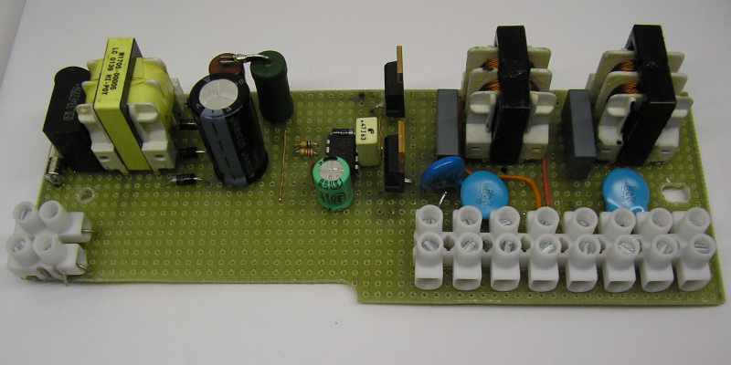 Completed homemade electronic ballast for tubes 2x 36W.